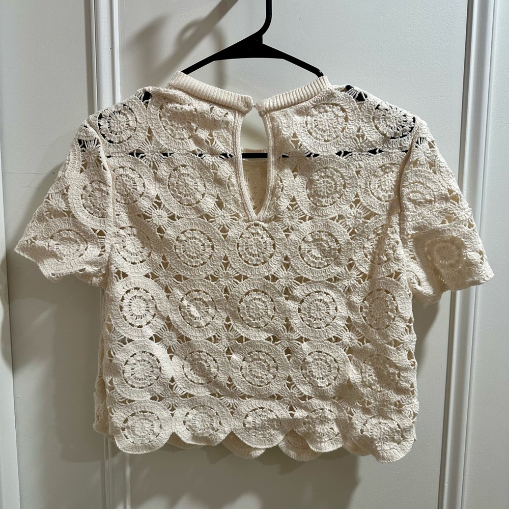 Abercrombie & Fitch Cream Crochet Short Sleeve Tee - Picture 3 of 3